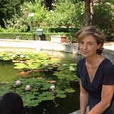 AMPARO PÉREZ BENAJAS