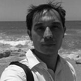 Kenichi Hartman