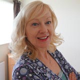 Lisa Robbie