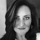 Debra Lavelle