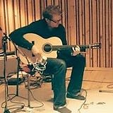 Tom Oakes
