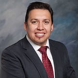 Dr. Alfredo R. Paredes