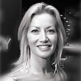 Susanne Mitchell