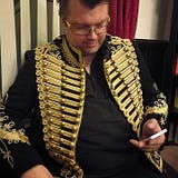 Jon Loomes