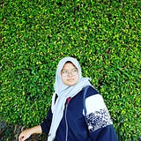 Neelam Ayuningrum