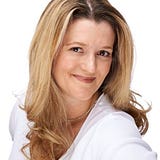 Victoria Scott