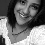 Giovanna Salmazo Dias