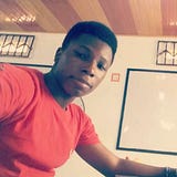 Oluwaseun Omoyajowo