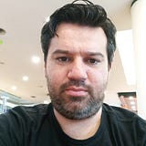 Andre R. Leão