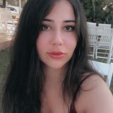 Koskoca Doktor Bir Bildigi Vardir By Asli Ayyildiz Turkce Yayin Medium