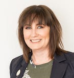 Lisa Erhart