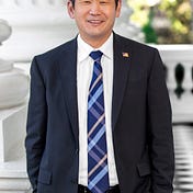 Senator Dave Min