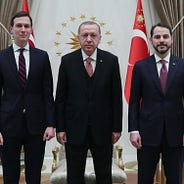 Iki Ahmetler Ve Muhafazakar Isyan Ahlaki Medium