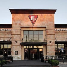 BJ’s Restaurant & Brewhouse — Not Only an Award-Winning Beer but Great Food Too