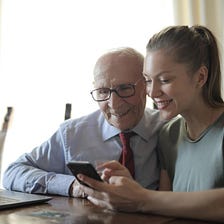 How to Explain Your Career as a Content Creator to Your Parents | Vibely