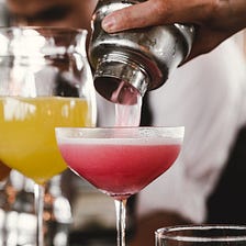 A brief guide on cocktail making lingo