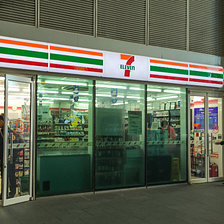 How Japan’s Top 3 Convenience Store Chains Shaped the Market