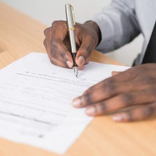 5 Simple Things Freelancers Need to Include in Client Contracts
