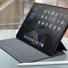 PITAKA MagEZ case for the iPad Pro Review