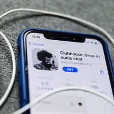 Clubhouse Is the Anti-Twitter