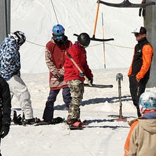 does waxing your snowboard make a difference