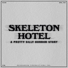 Így nyitotta meg kapuit a legendás horror reality showműsor, a Skeleton Hotel