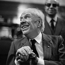 Jorge Luis Borges: Día del Lector y la Lectora