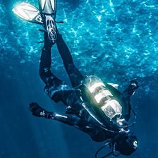 Dive Instructor Salary: How much money does a scuba diving instructor make?