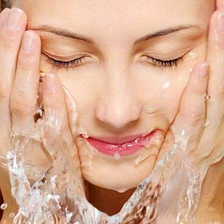 Choosing The Best Face Wash For Acne Is The First Step To Achieve A Clear Skin