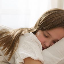 How to Get Deep Sleep Easily and Wake Up Refreshed