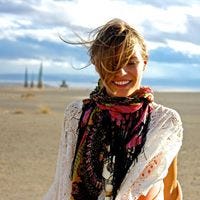 Leah Santa Cruz