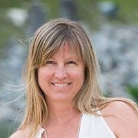 Laurel T Colins