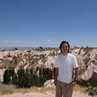 Tomoya Suzuki