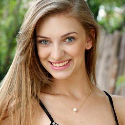 Ana Louise