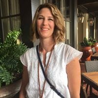 Torri Luster Van Wie