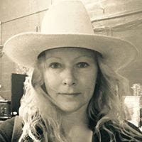 Jeannie Naujeck