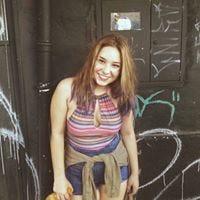 Stefanie Thais Loyola