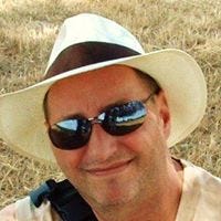 Dennis Akers