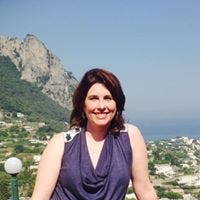 Suzanne Smith