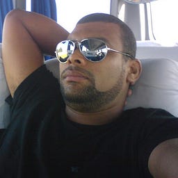 Daniel F C Silva