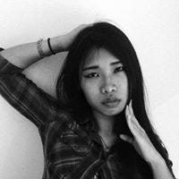 Iris Lo
