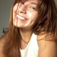 Natália Gomide