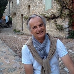 E de Gonneville