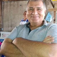 Carlos Dominguez