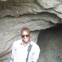 Sam Agona