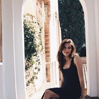 Zoë Sananda Castro