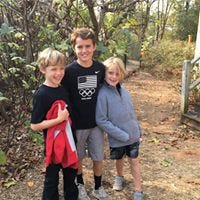 Holli Hutson Fahnestock