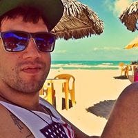 Matheus R. Celestino