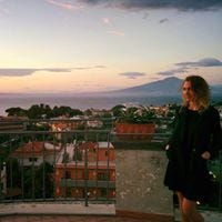Laura McNeill