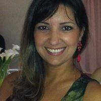 Carla Linhares